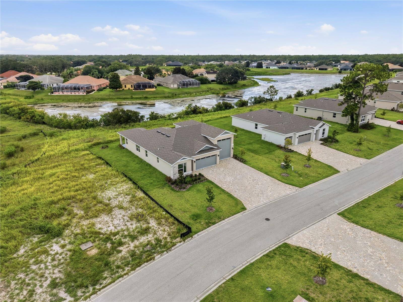 9226 PLAYERS DR, Weeki Wachee, FL 34613