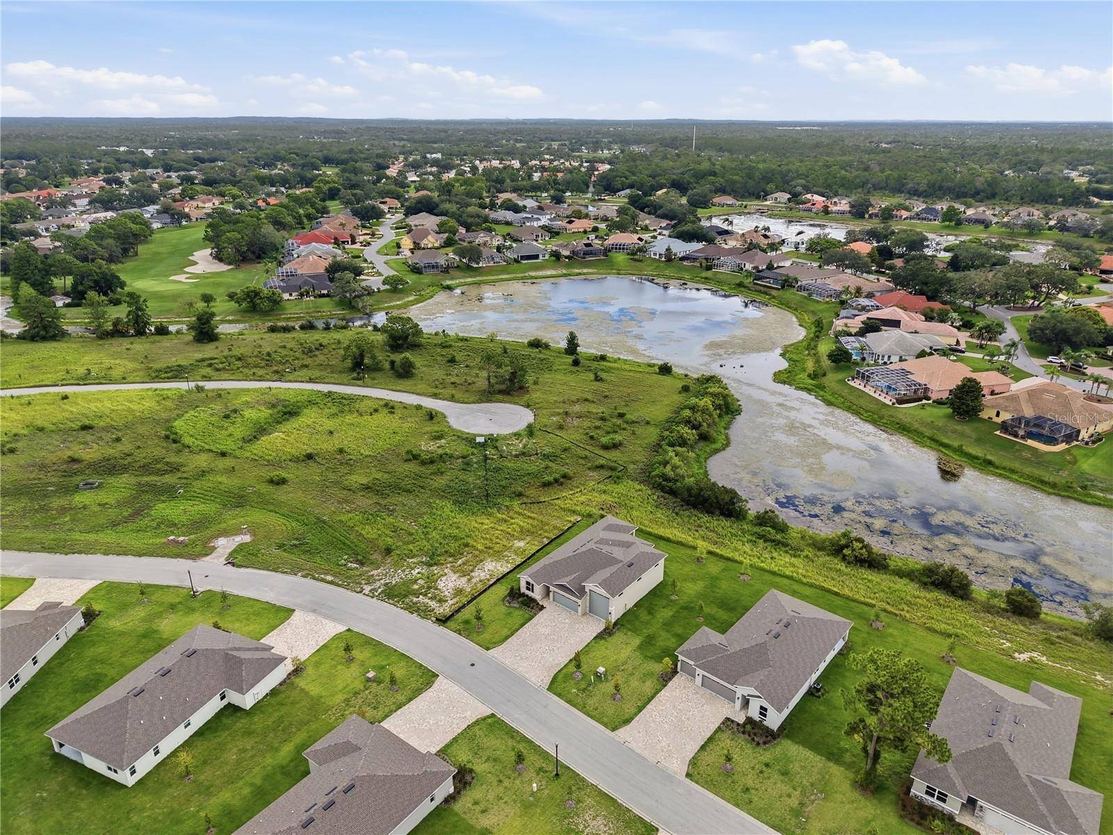 9226 PLAYERS DR, Weeki Wachee, FL 34613