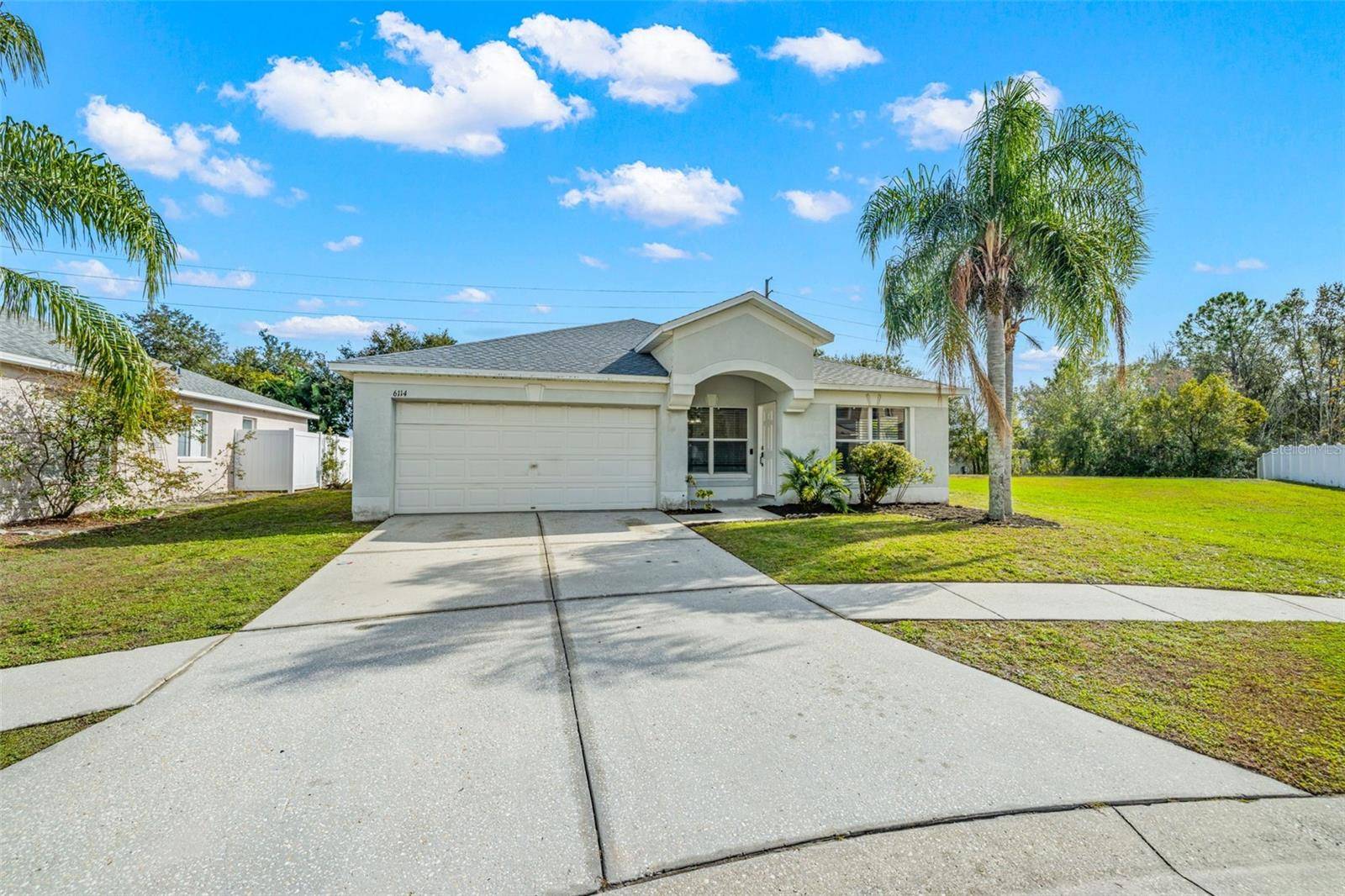 6114 SCHOOL HOUSE CT, Wesley Chapel, FL 33545