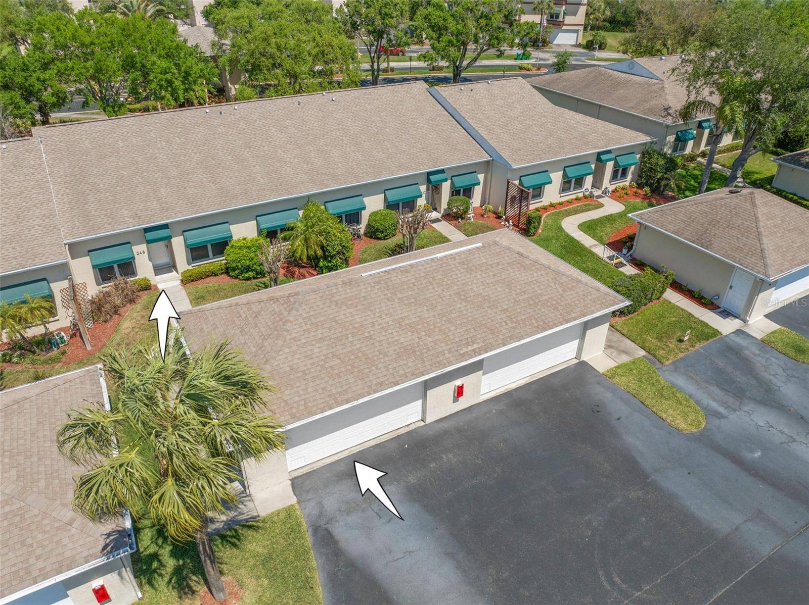 6600 100TH WAY N #24B, St Petersburg, FL 33708