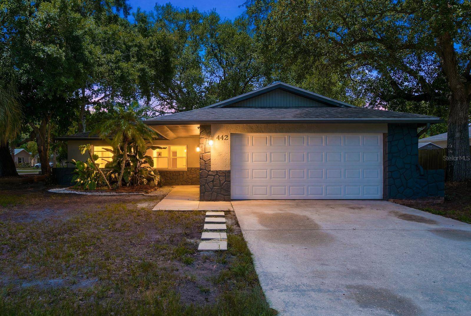 442 EVERGREEN DR, Oldsmar, FL 34677