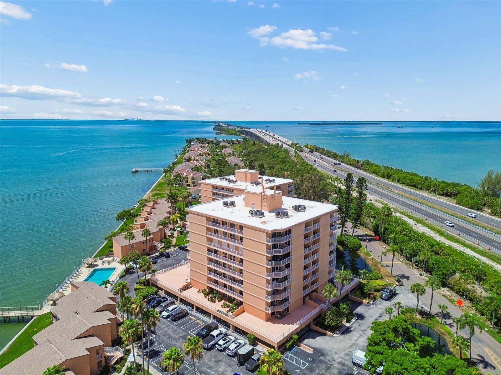 7430 SUNSHINE SKYWAY LN S #201, St Petersburg, FL 33711
