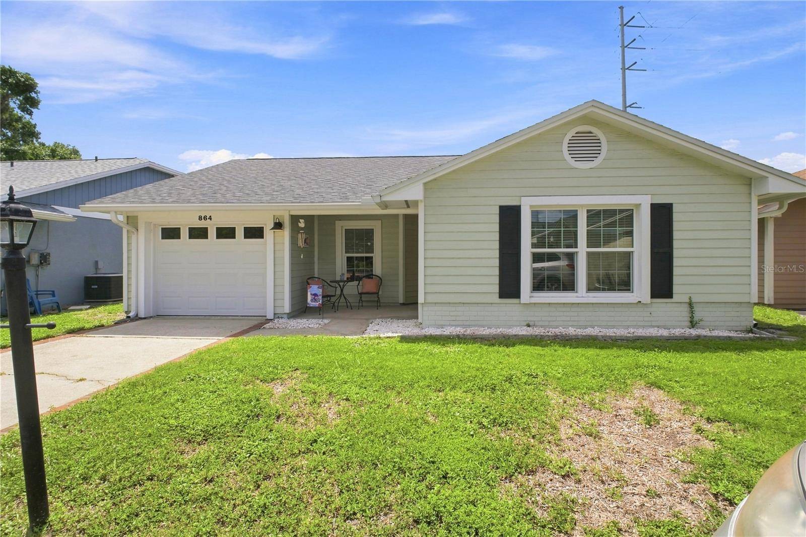 864 FRANKLIN CIR, Palm Harbor, FL 34683