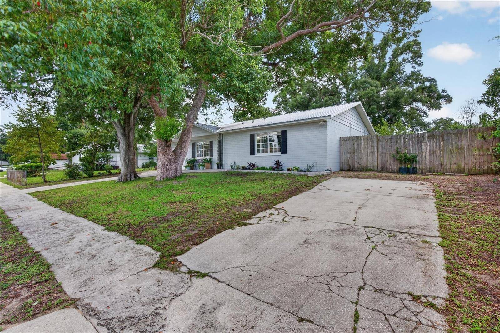 508 COCOPLUM DR, Seffner, FL 33584