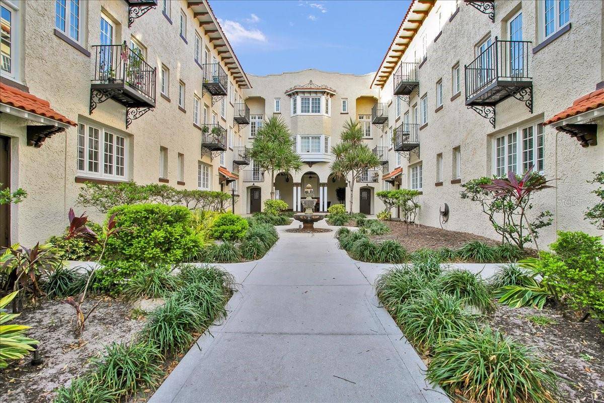 2117 W DEKLE AVE #F3, Tampa, FL 33606