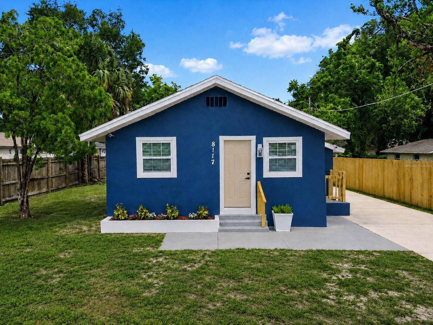 8117 N KLONDYKE ST, Tampa, FL 33604