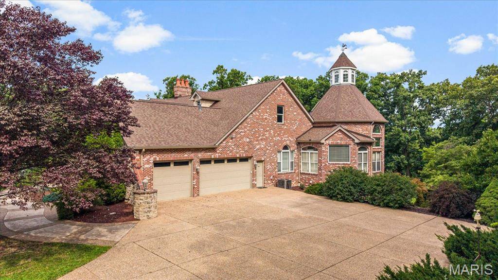 1252 Pinehurst Club CT, O'fallon, MO 63366