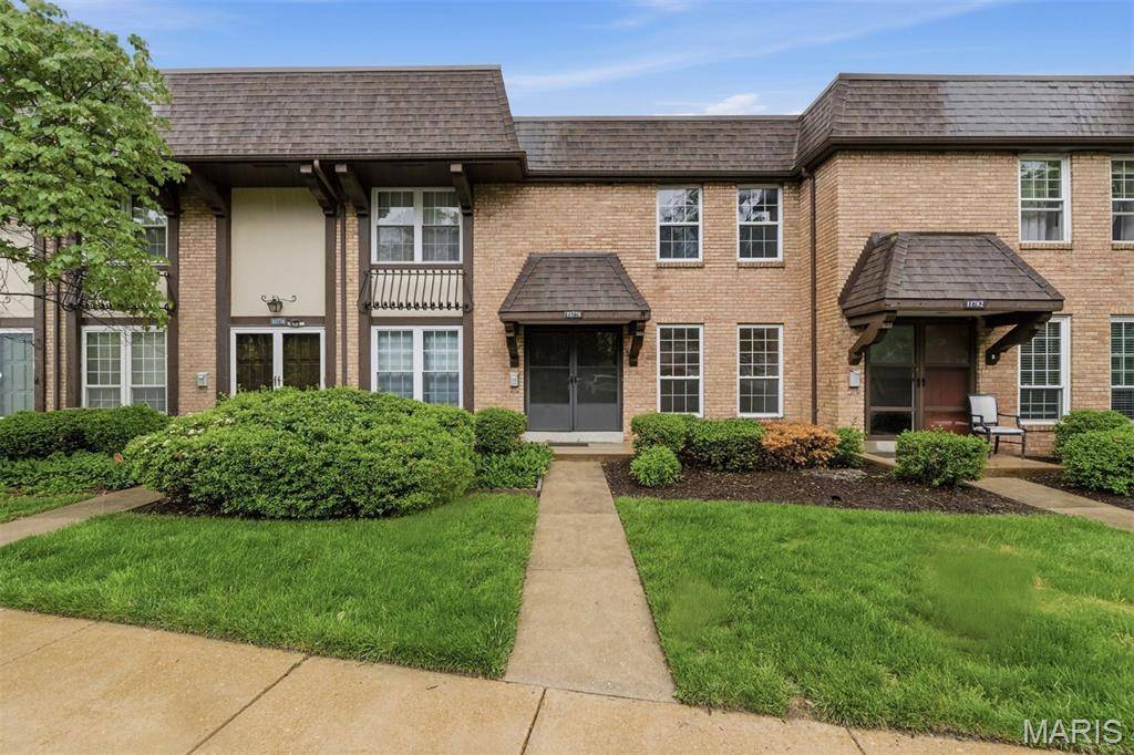11778 Casa Grande DR, Creve Coeur, MO 63146