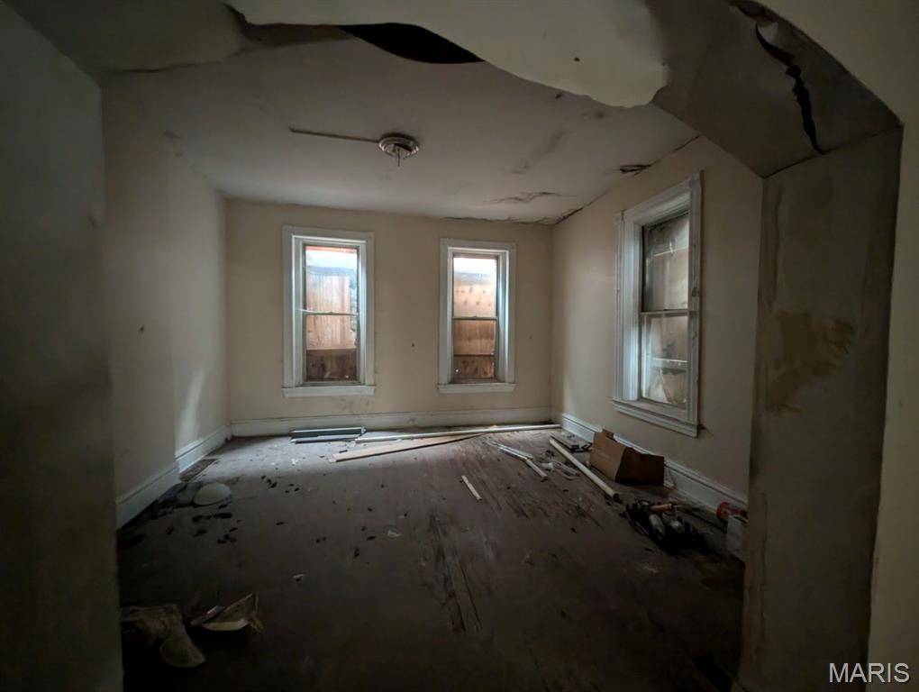2806 Magnolia AVE, St Louis, MO 63118