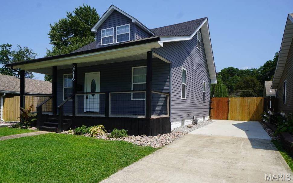 2716 Idaho AVE, Granite City, IL 62040