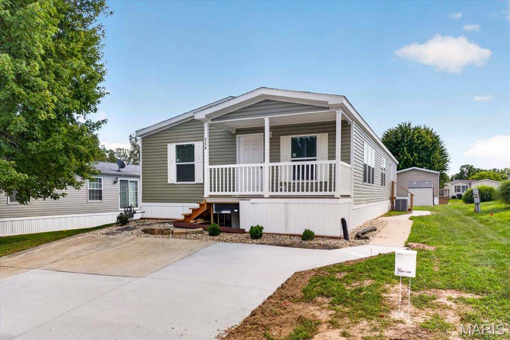 259 Silver Fox Crossing, Collinsville, IL 62234