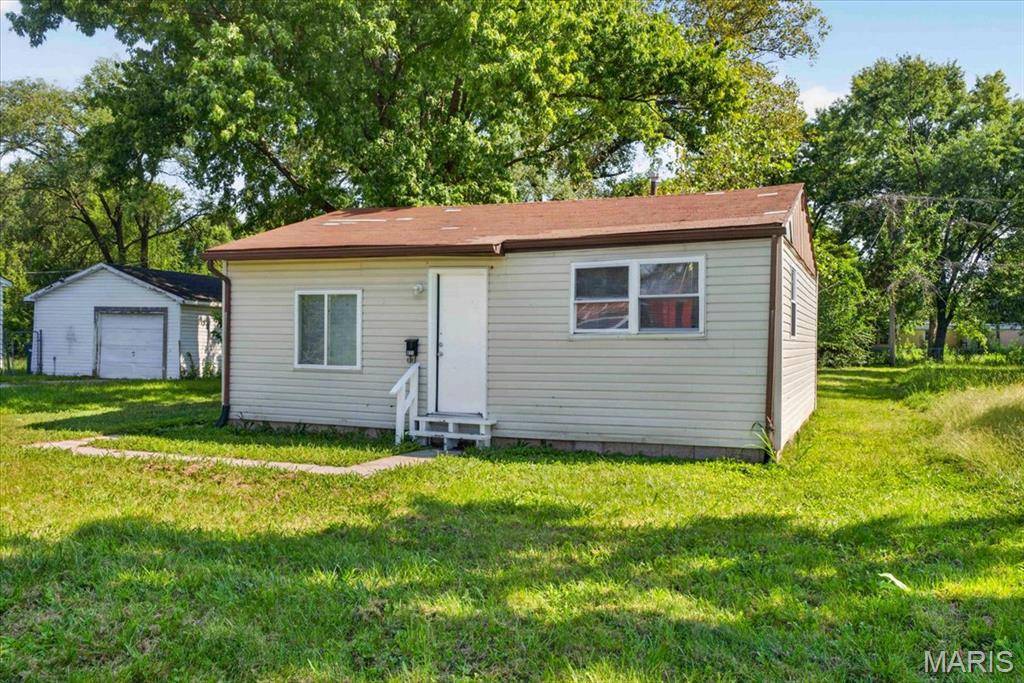 811 Sparks AVE, Cahokia, IL 62206