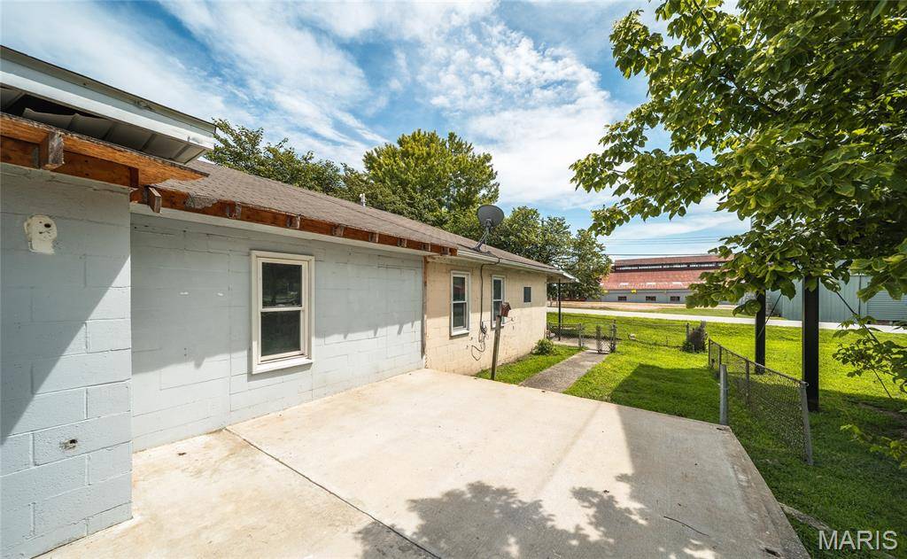 412 E Water ST, Grafton, IL 62037