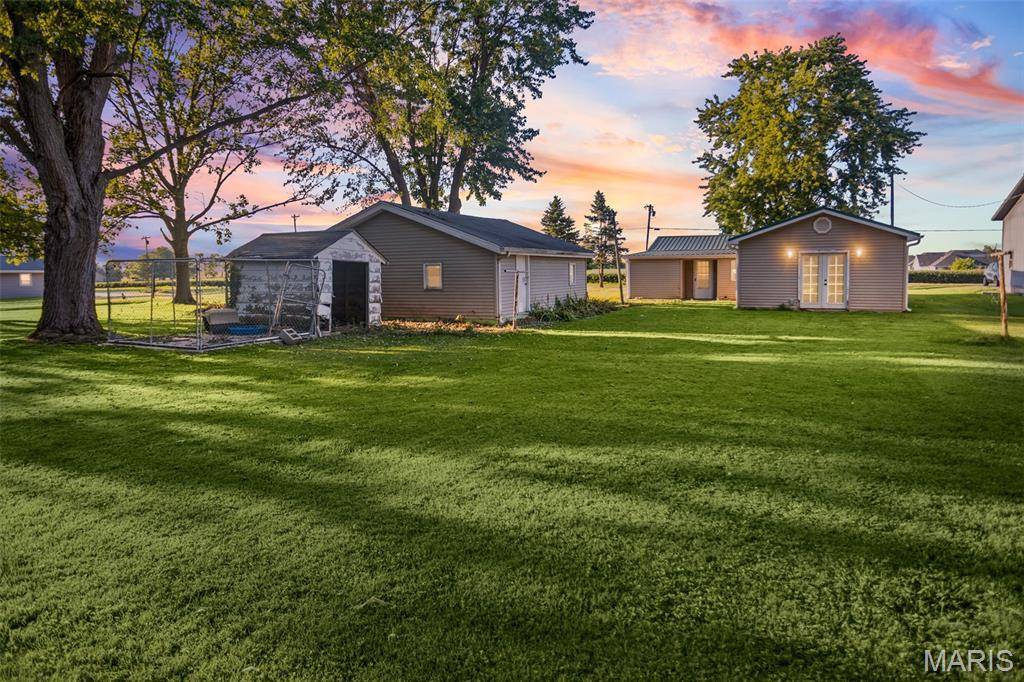 23205 Hollow AVE, Jerseyville, IL 62052