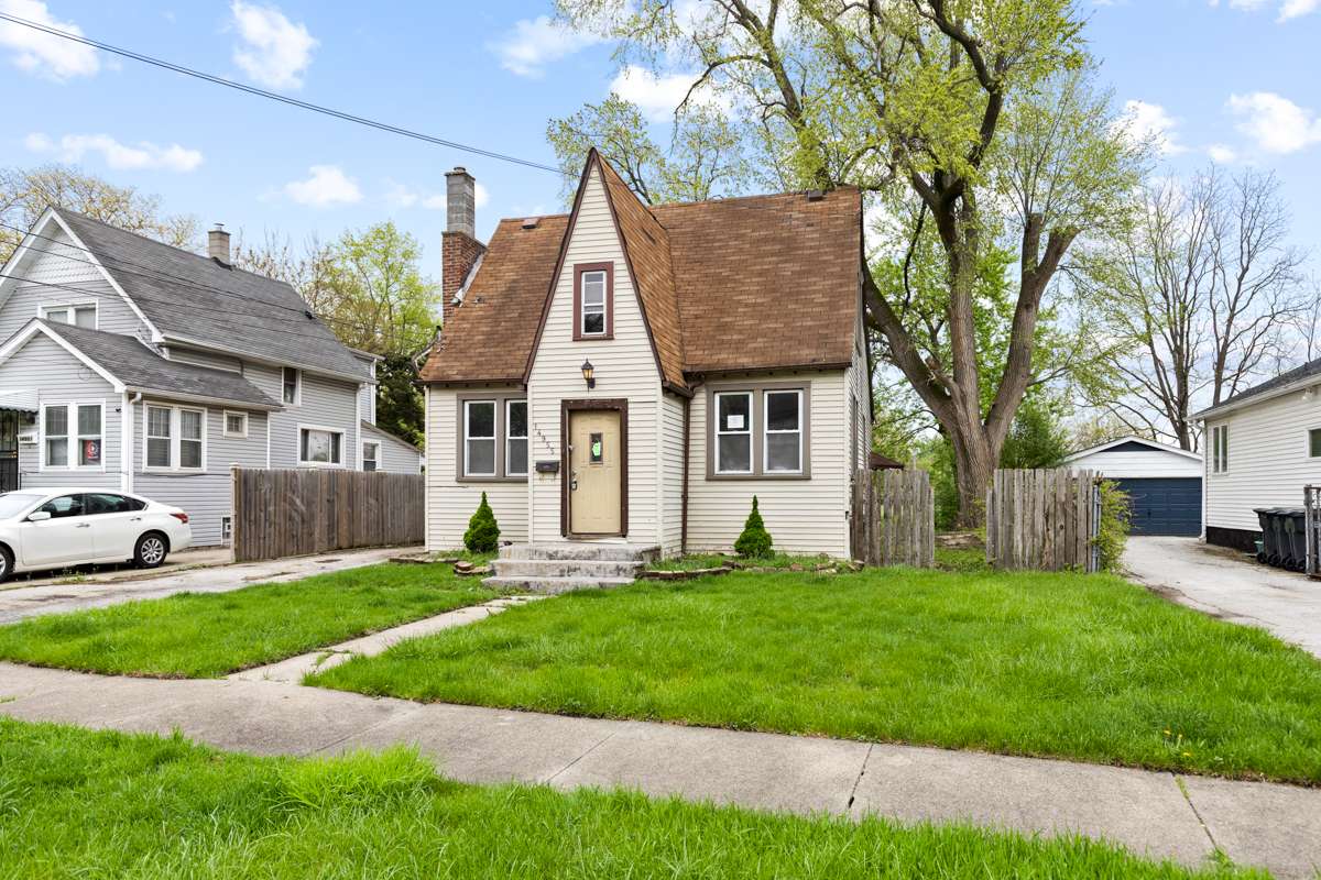 14955 Riverside DR, South Holland, IL 60473