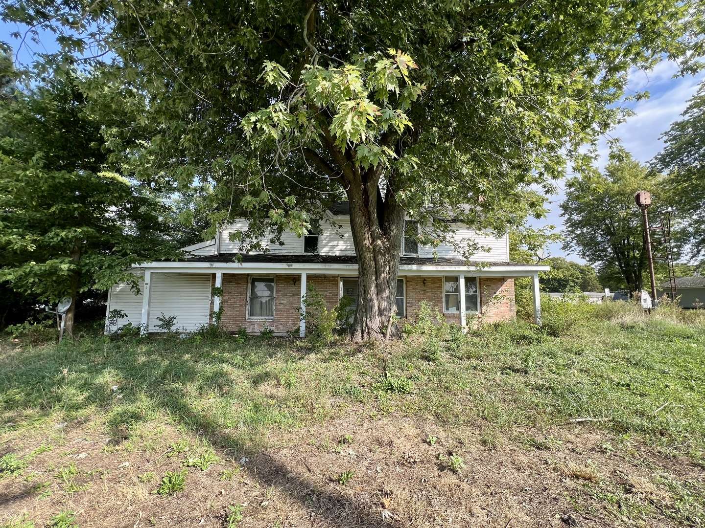 215 W Main ST, Sheldon, IL 60966