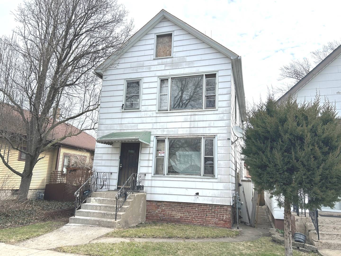 12557 Ann ST, Blue Island, IL 60406