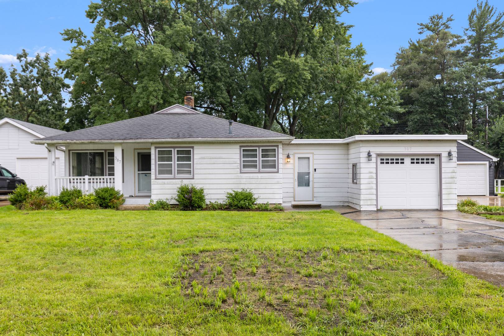 307 SUPERIOR AVE, Machesney Park, IL 61115