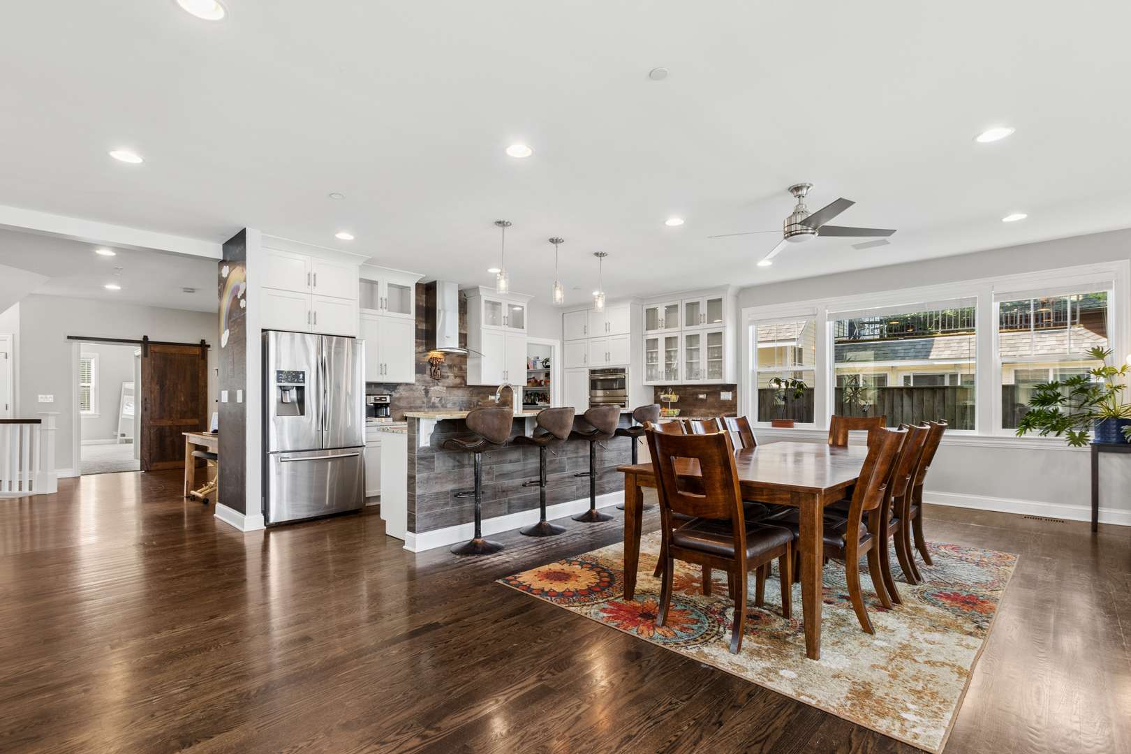 19108 W Lake View AVE, Mundelein, IL 60060