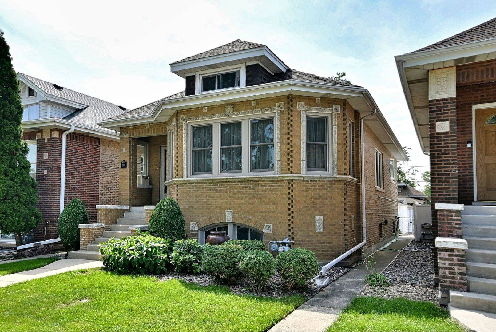 3118 N 78th CT, Elmwood Park, IL 60707