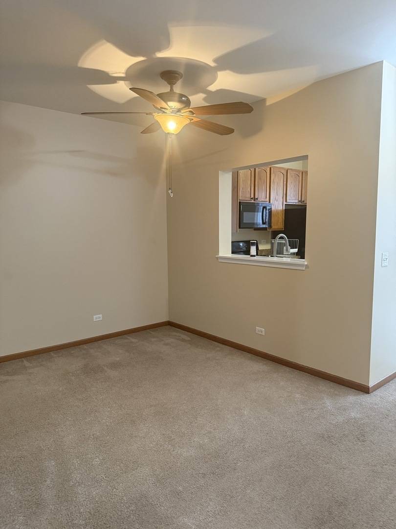 206 Terra Firma LN, Volo, IL 60020