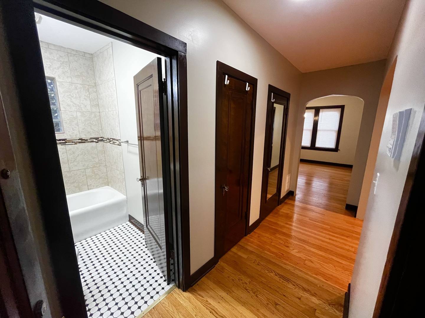 3123 W 55th ST #2W, Chicago, IL 60632