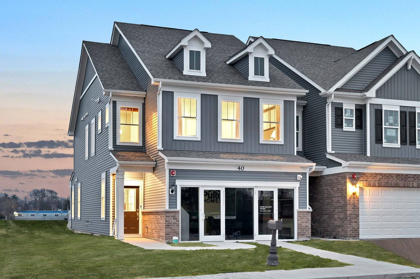 221 Weirich WAY #81004, Batavia, IL 60510