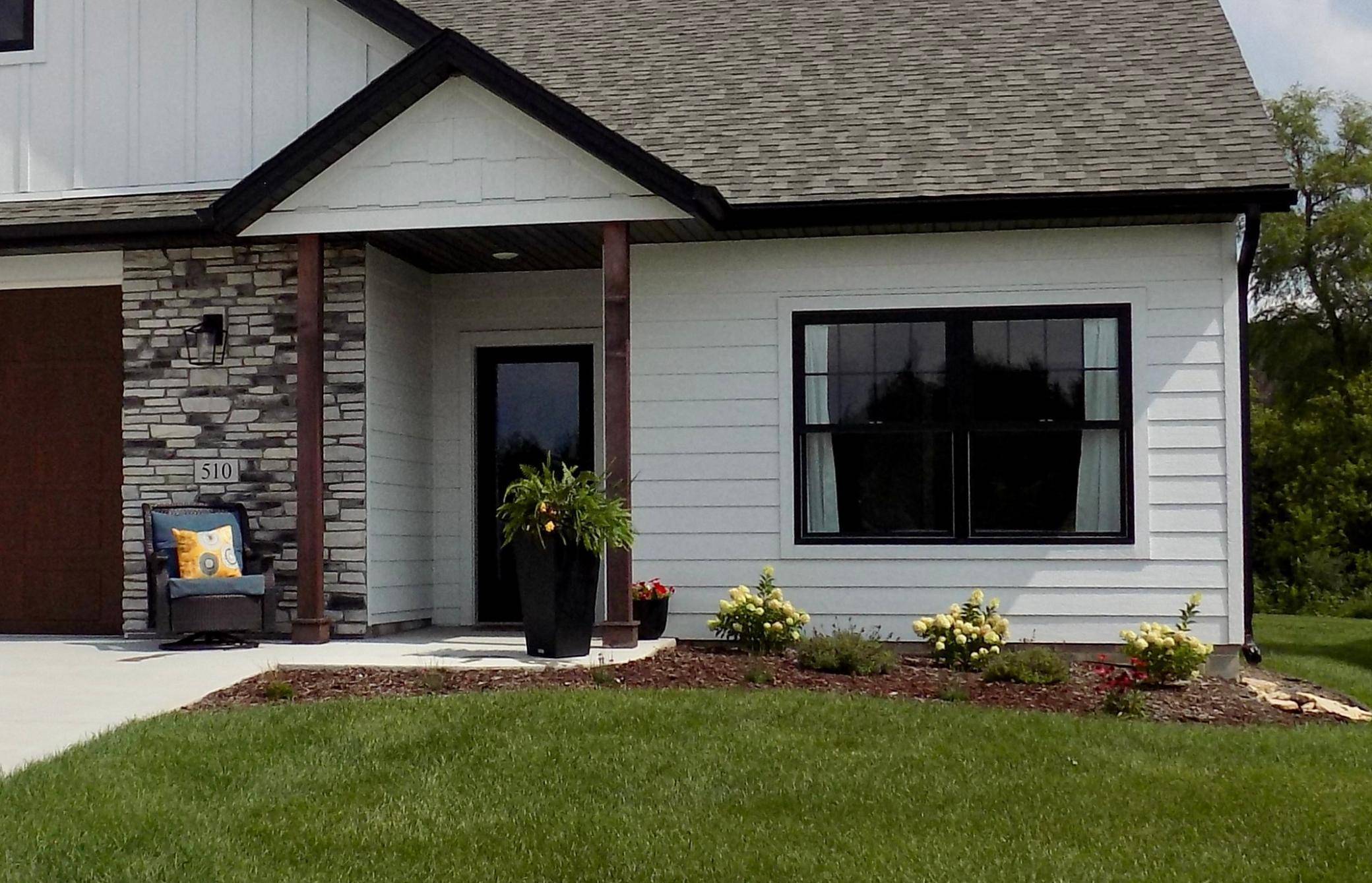 510 Kodiak DR NW, Stewartville, MN 55976