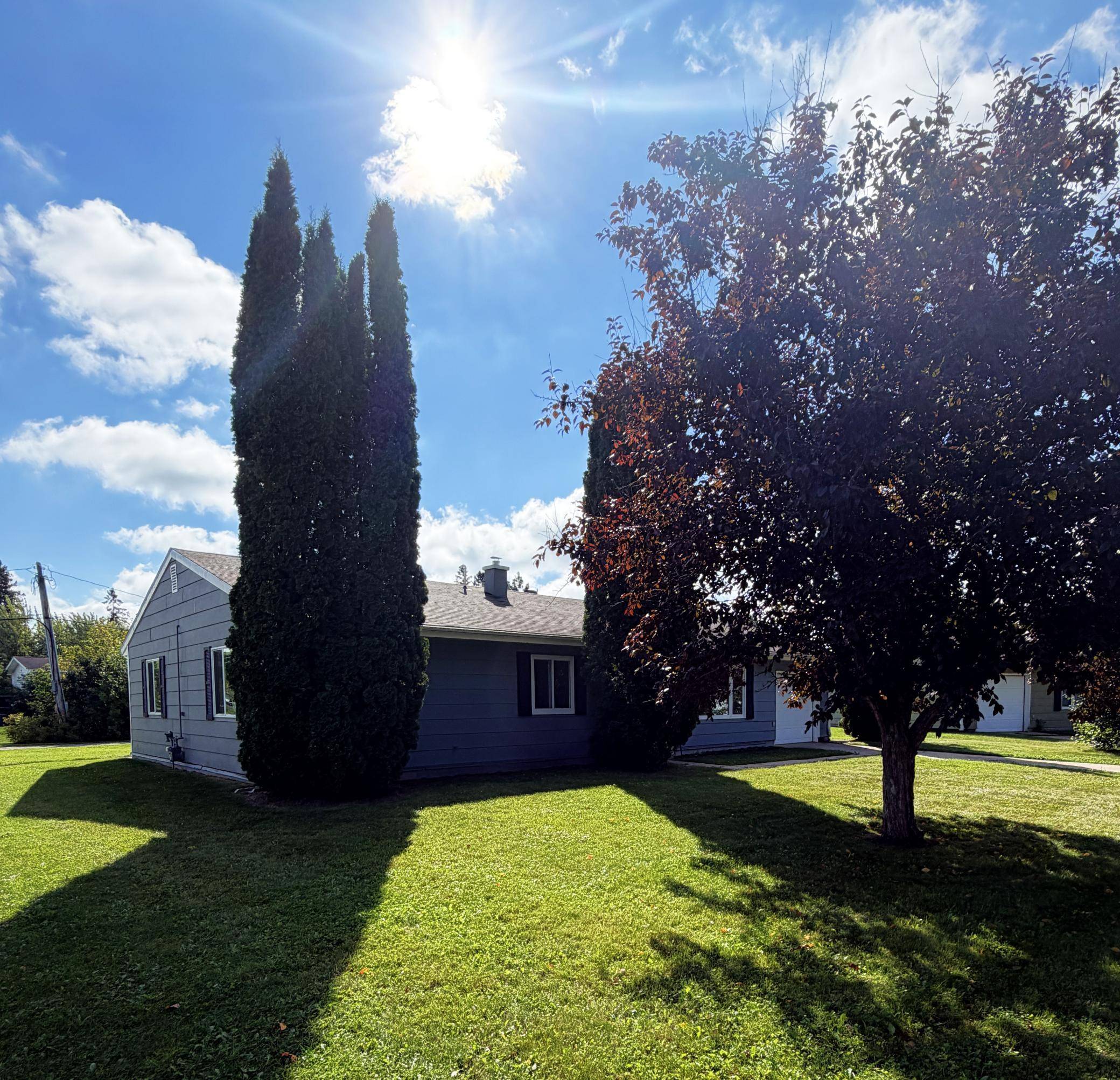 412 E Hamilton AVE, Baudette, MN 56623