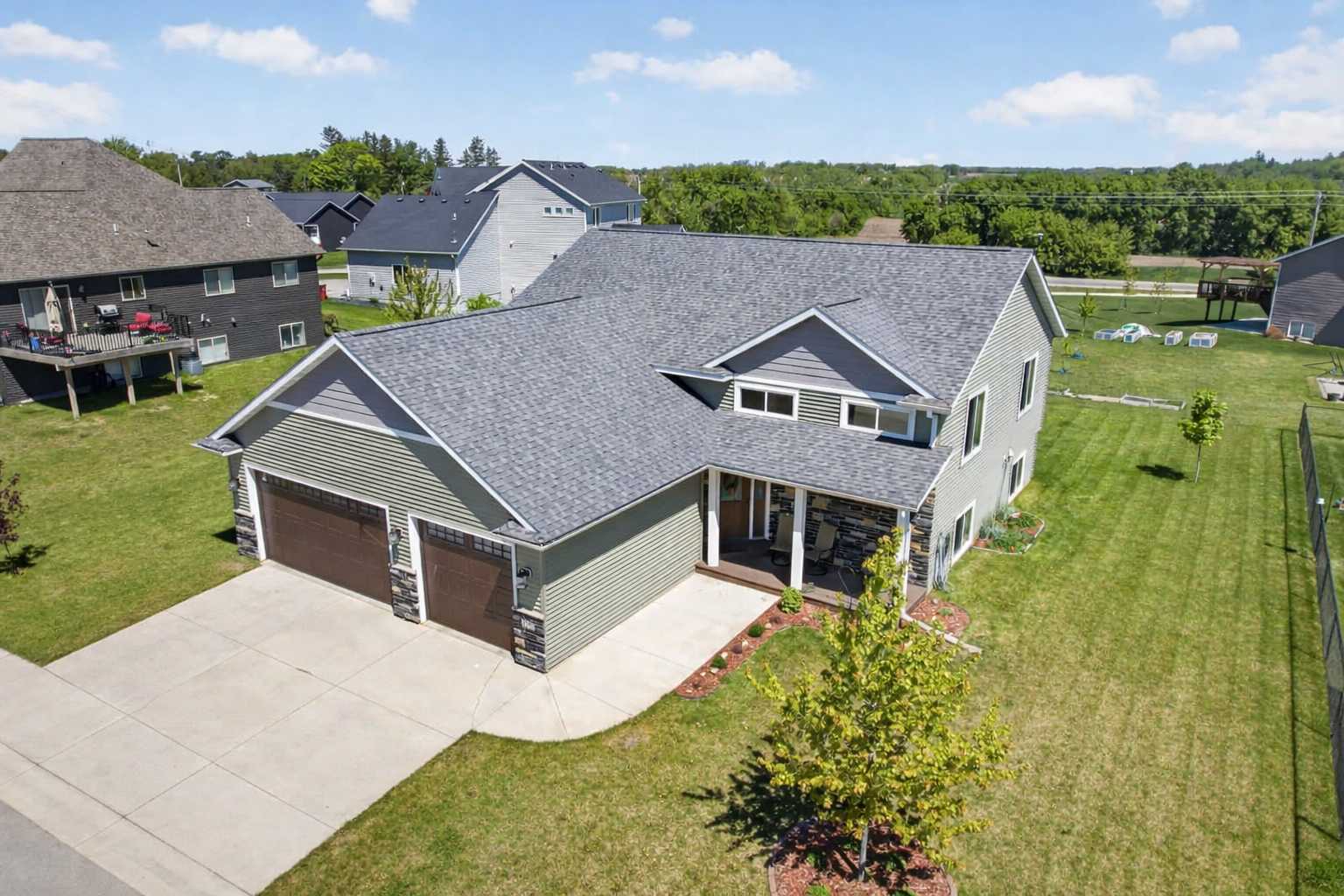 1565 Brandt DR NE, Byron, MN 55920