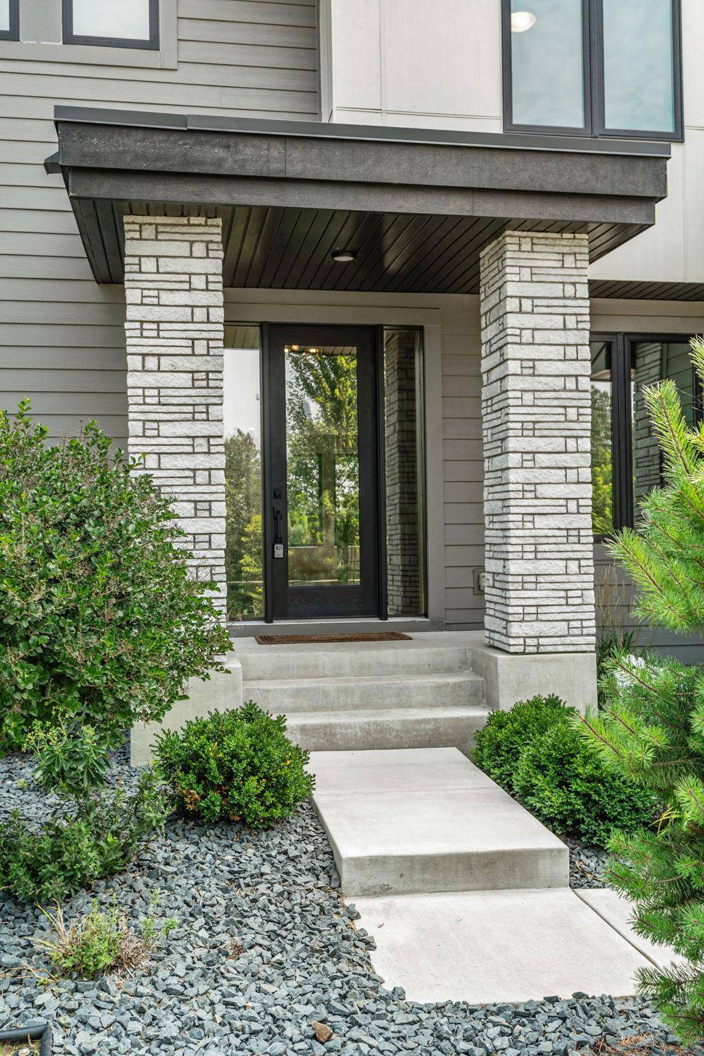 14029 Mckenna RD NW, Prior Lake, MN 55372