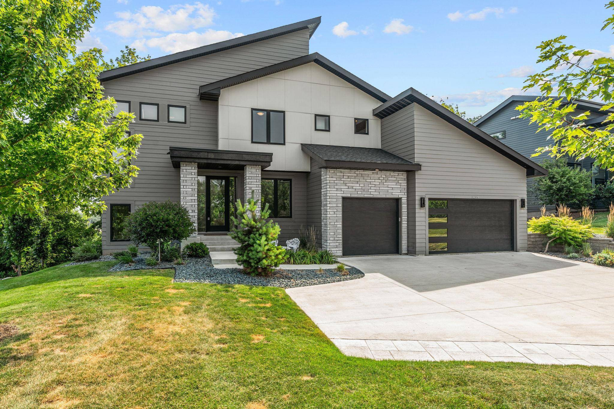 14029 Mckenna RD NW, Prior Lake, MN 55372