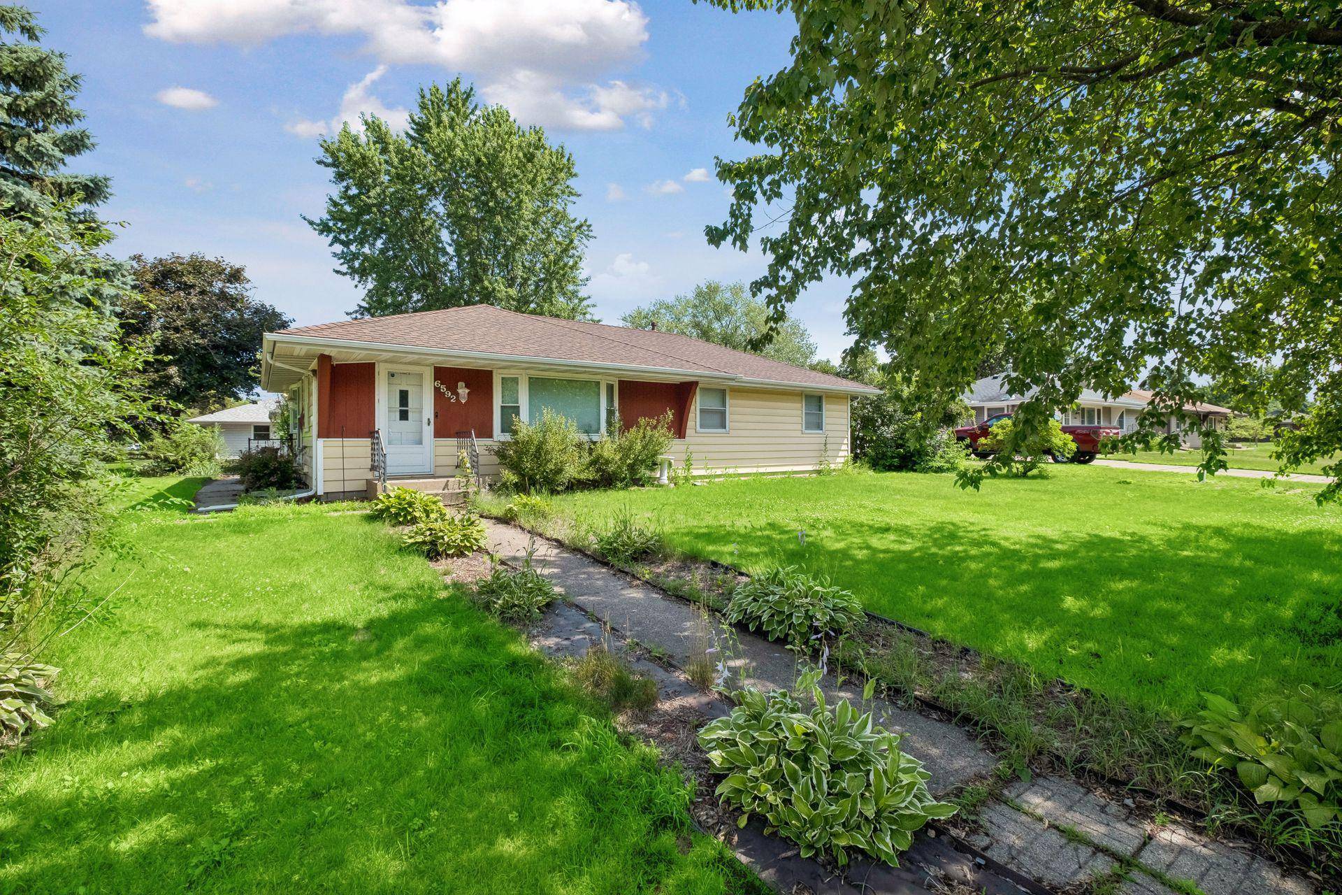 6592 85th ST S, Cottage Grove, MN 55016