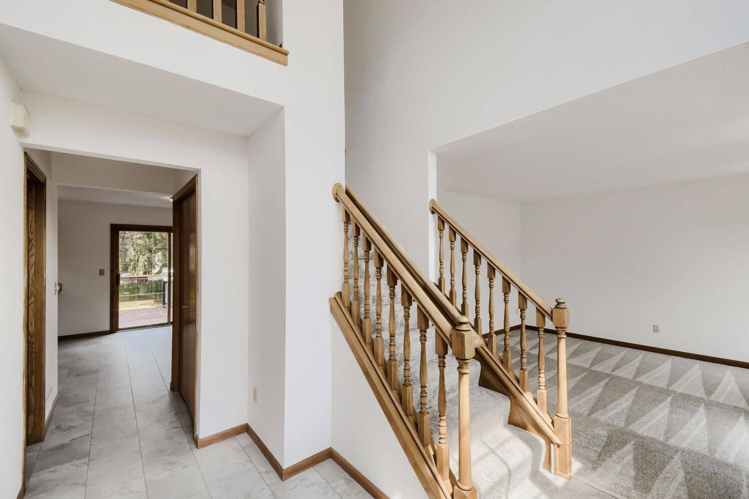 9270 Cornell RD, Saint Paul, MN 55125