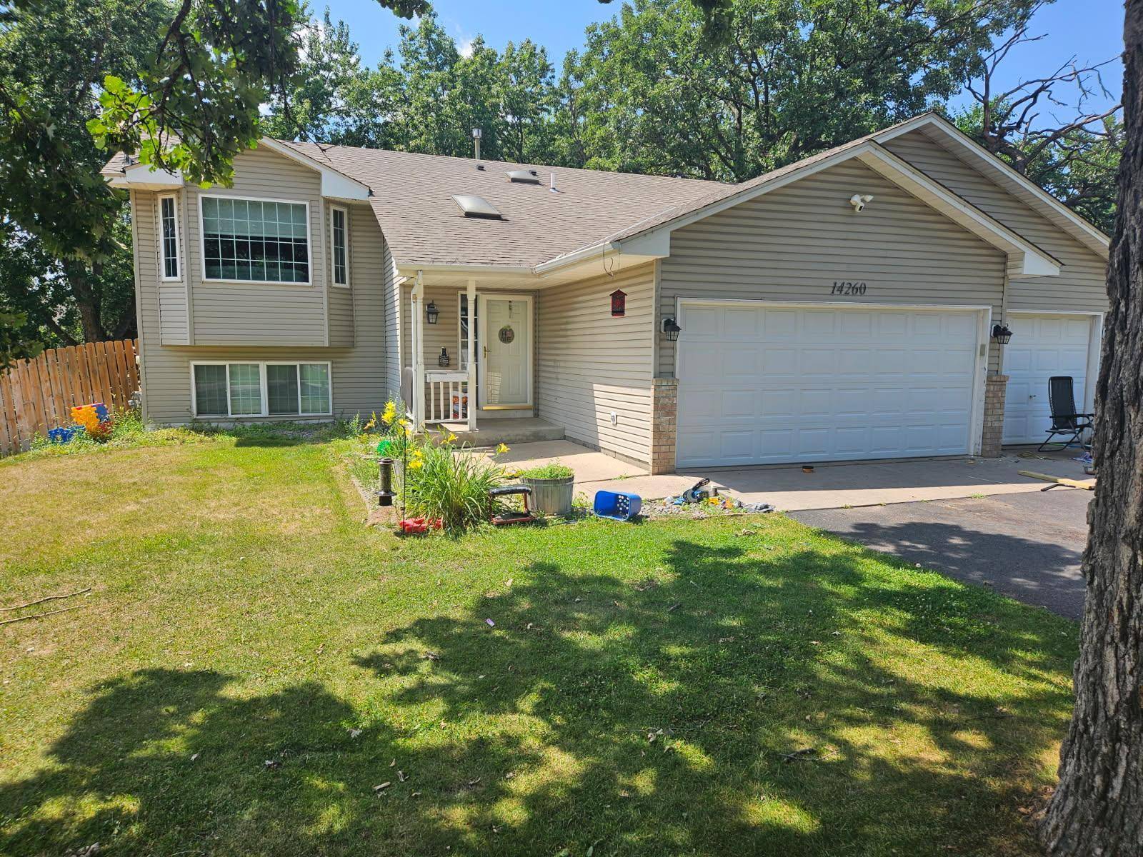 14260 Vintage ST NW, Andover, MN 55304