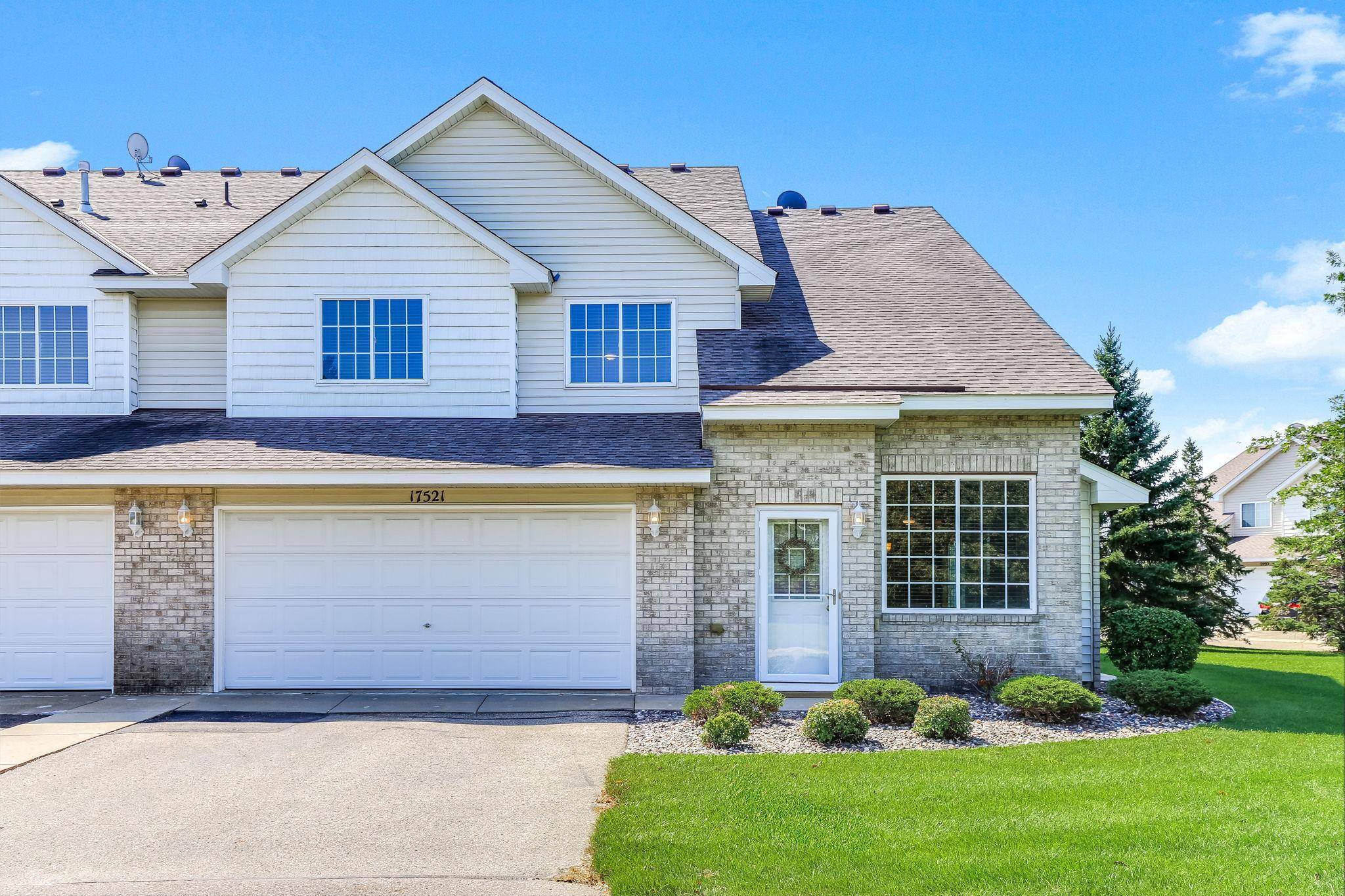 17521 Gillette WAY #11081, Lakeville, MN 55044