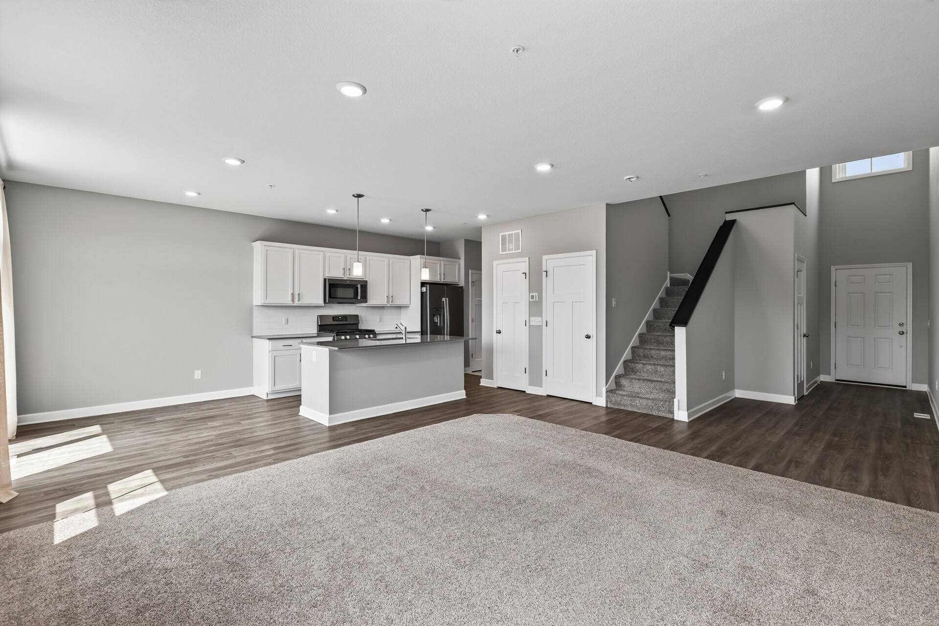 23059 Hazel LN, Rogers, MN 55374