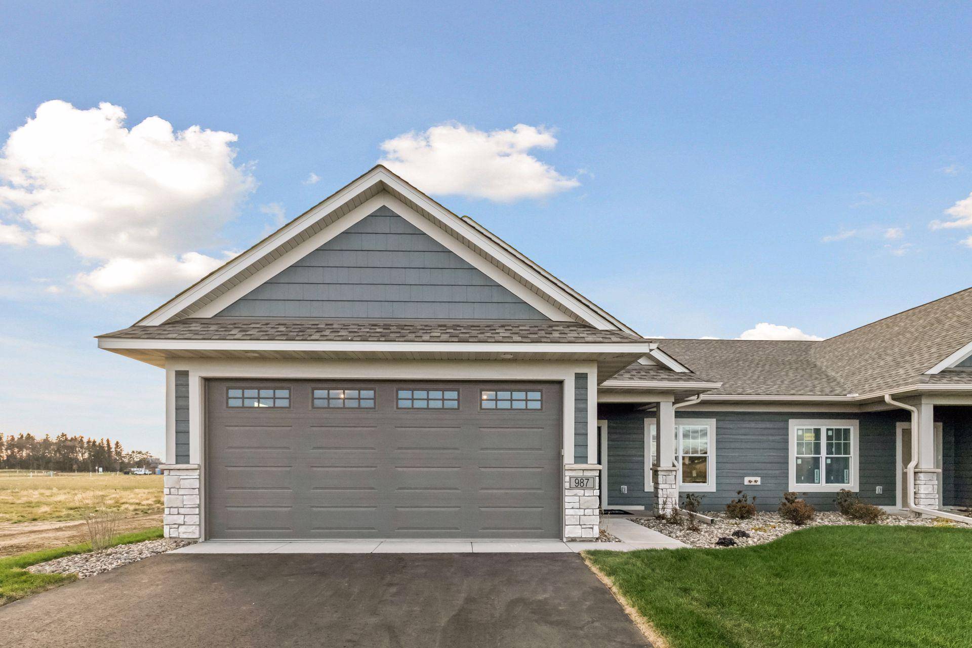 938 Turner LN, New Richmond, WI 54017