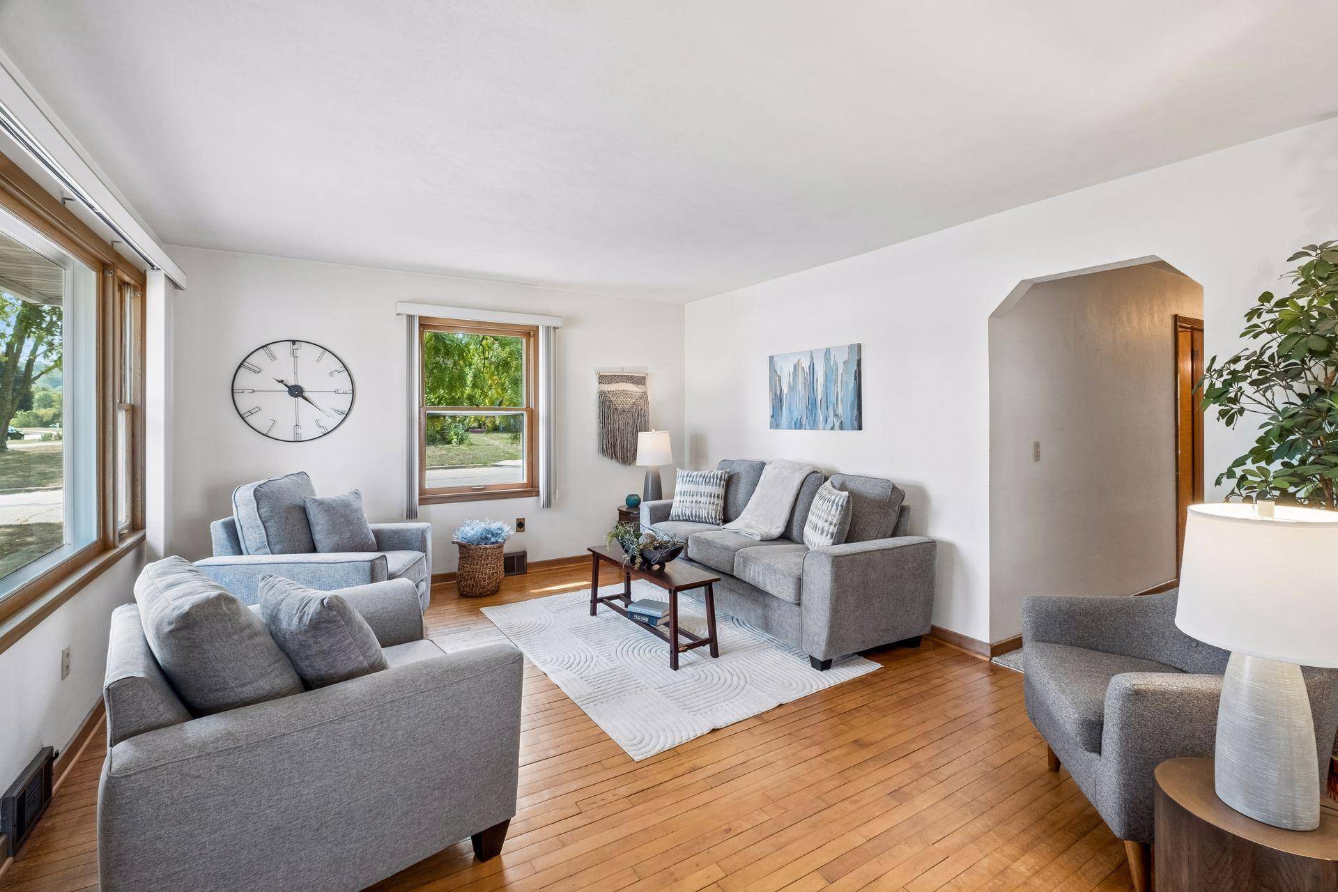 150 Johnson AVE, Red Wing, MN 55066
