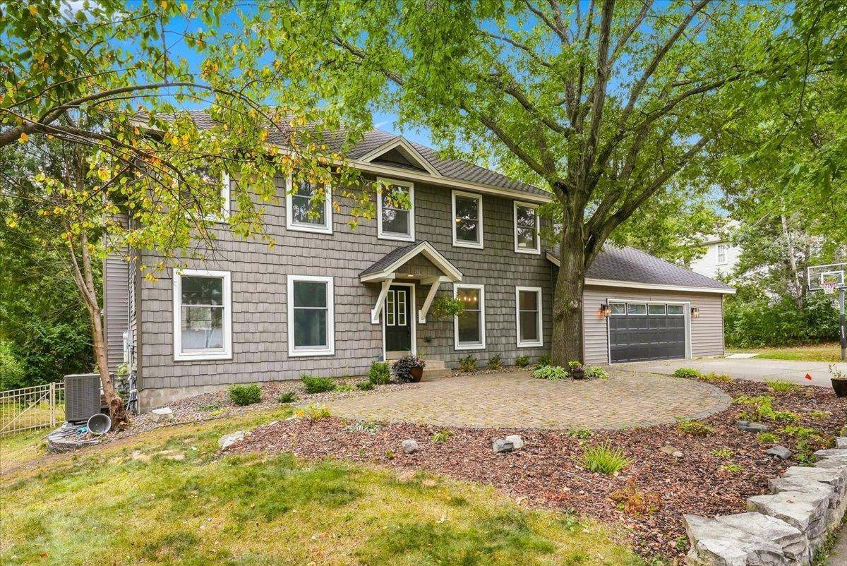 1516 Northridge DR, Hudson, WI 54016