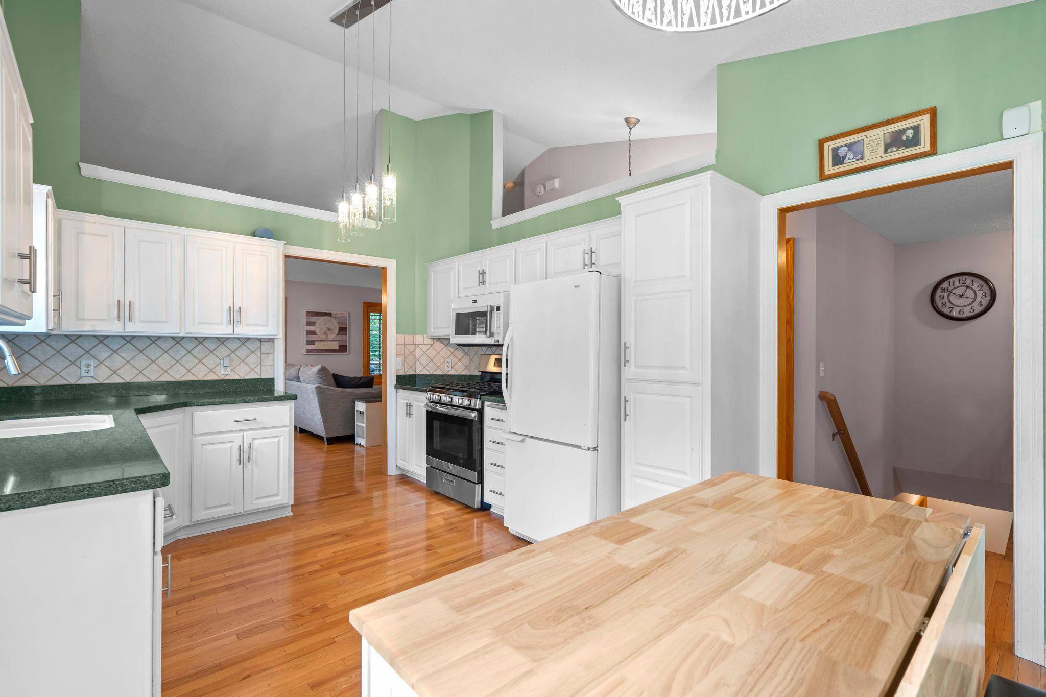 8501 124th LN N, Champlin, MN 55316