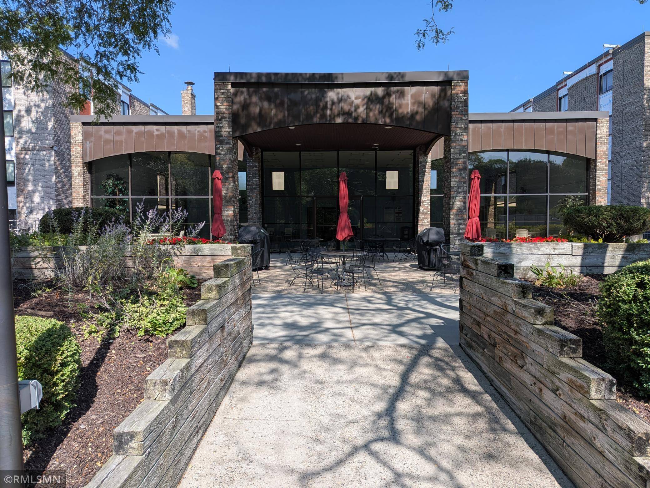 1077 Sibley Memorial HWY #506, Saint Paul, MN 55118