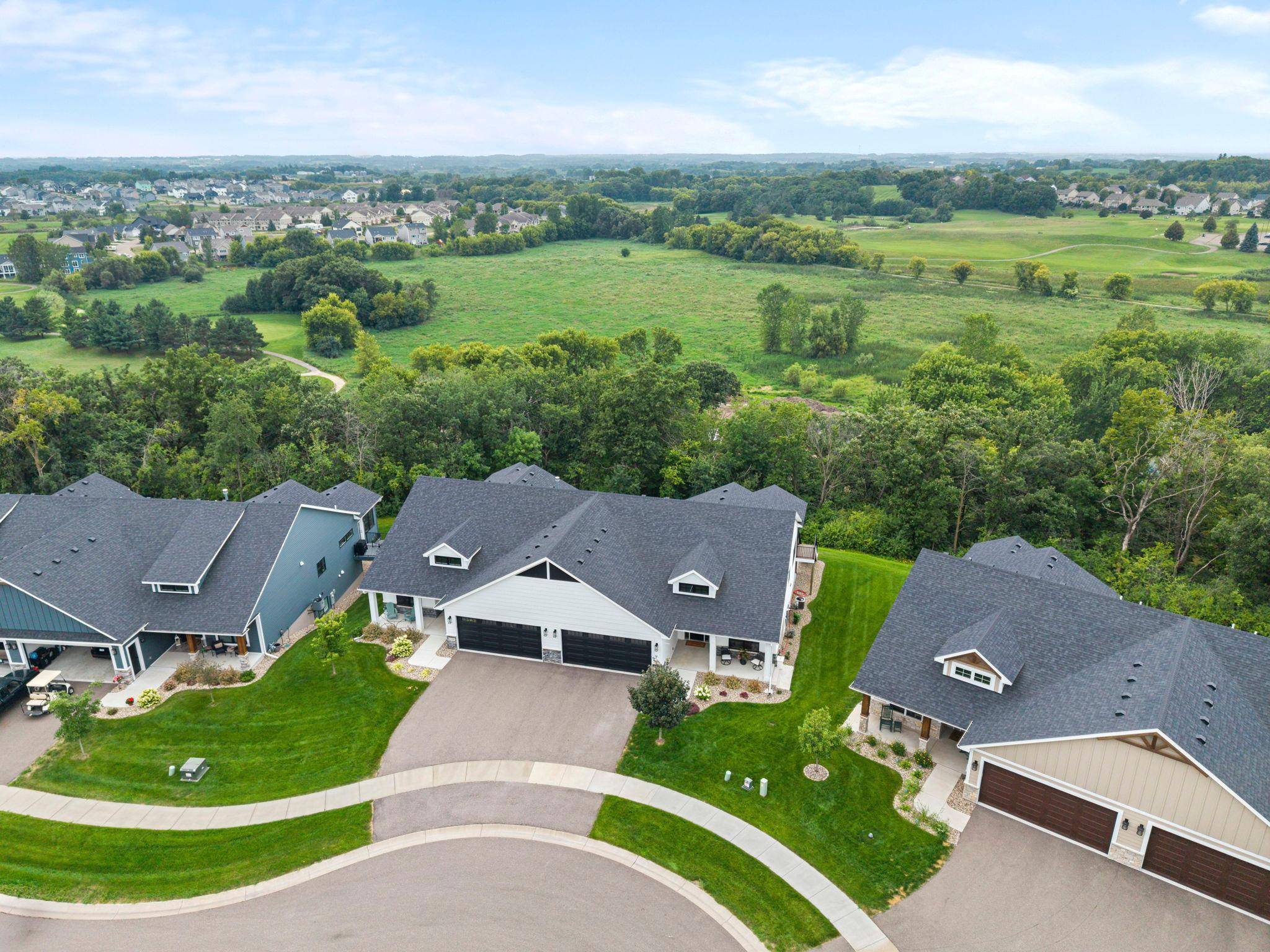 27020 Petes Hill TRL, Elko New Market, MN 55020