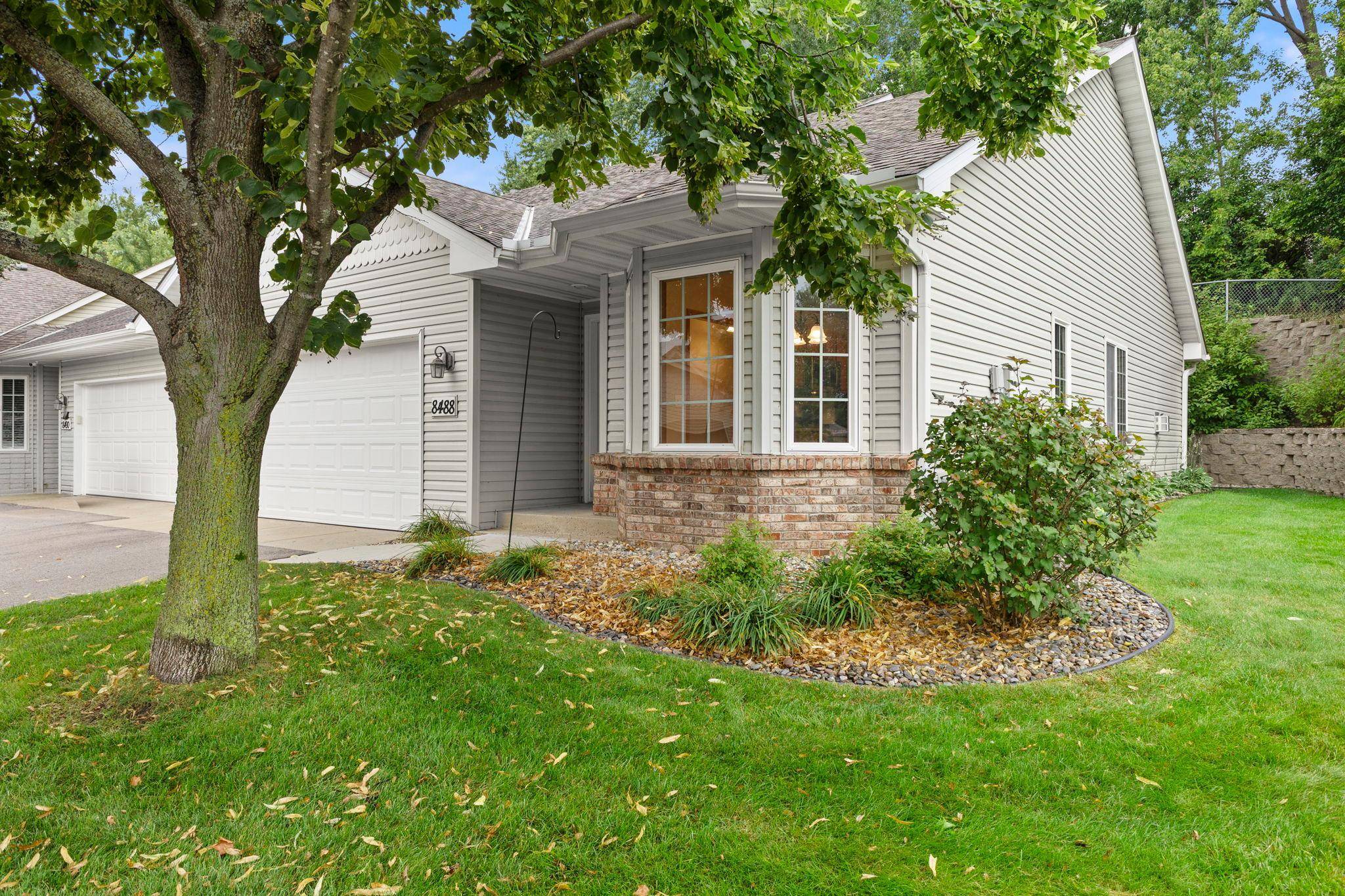 8488 Powers PL, Chanhassen, MN 55317