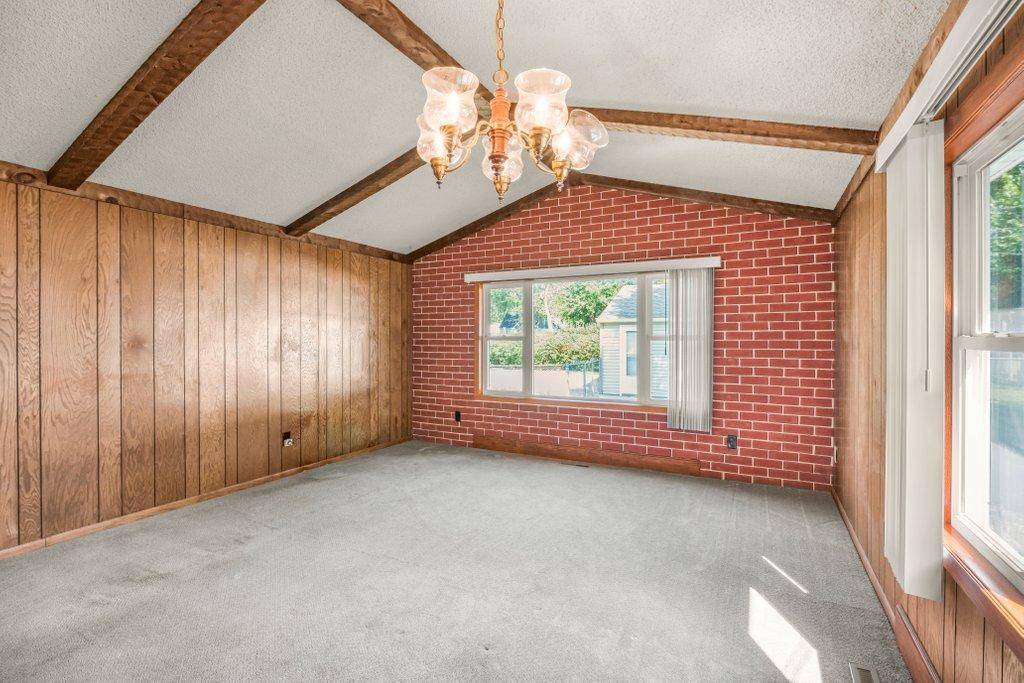 8101 2nd AVE S, Bloomington, MN 55420