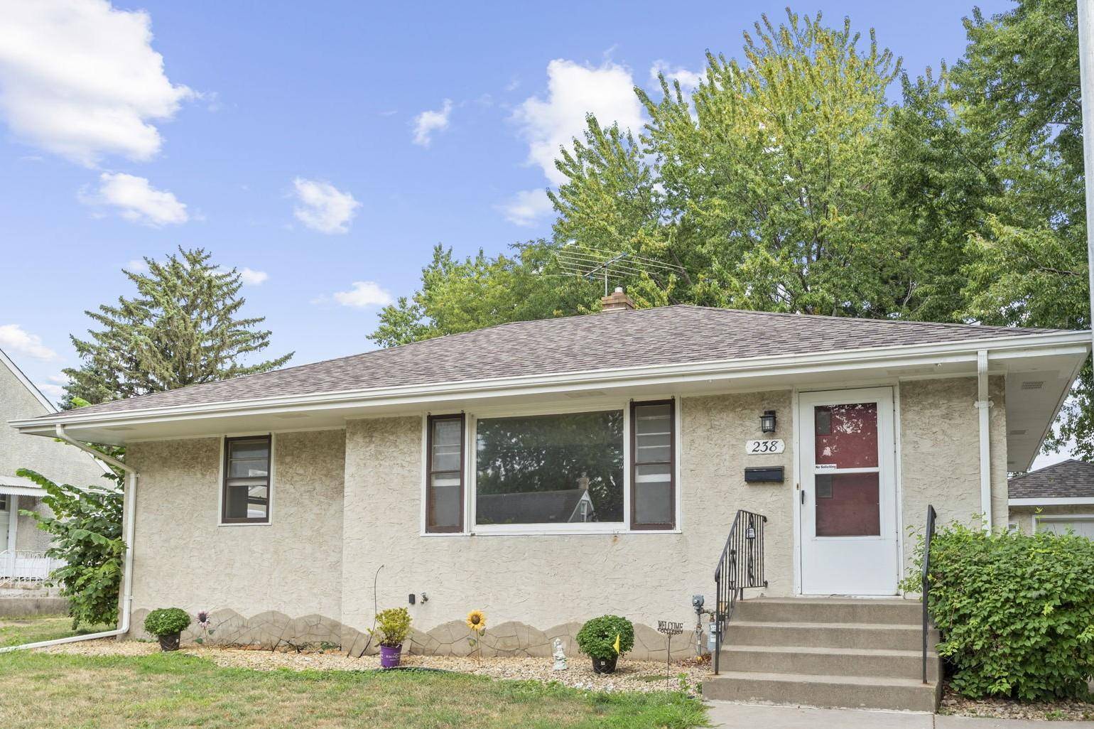 238 Macarthur ST W, South Saint Paul, MN 55075