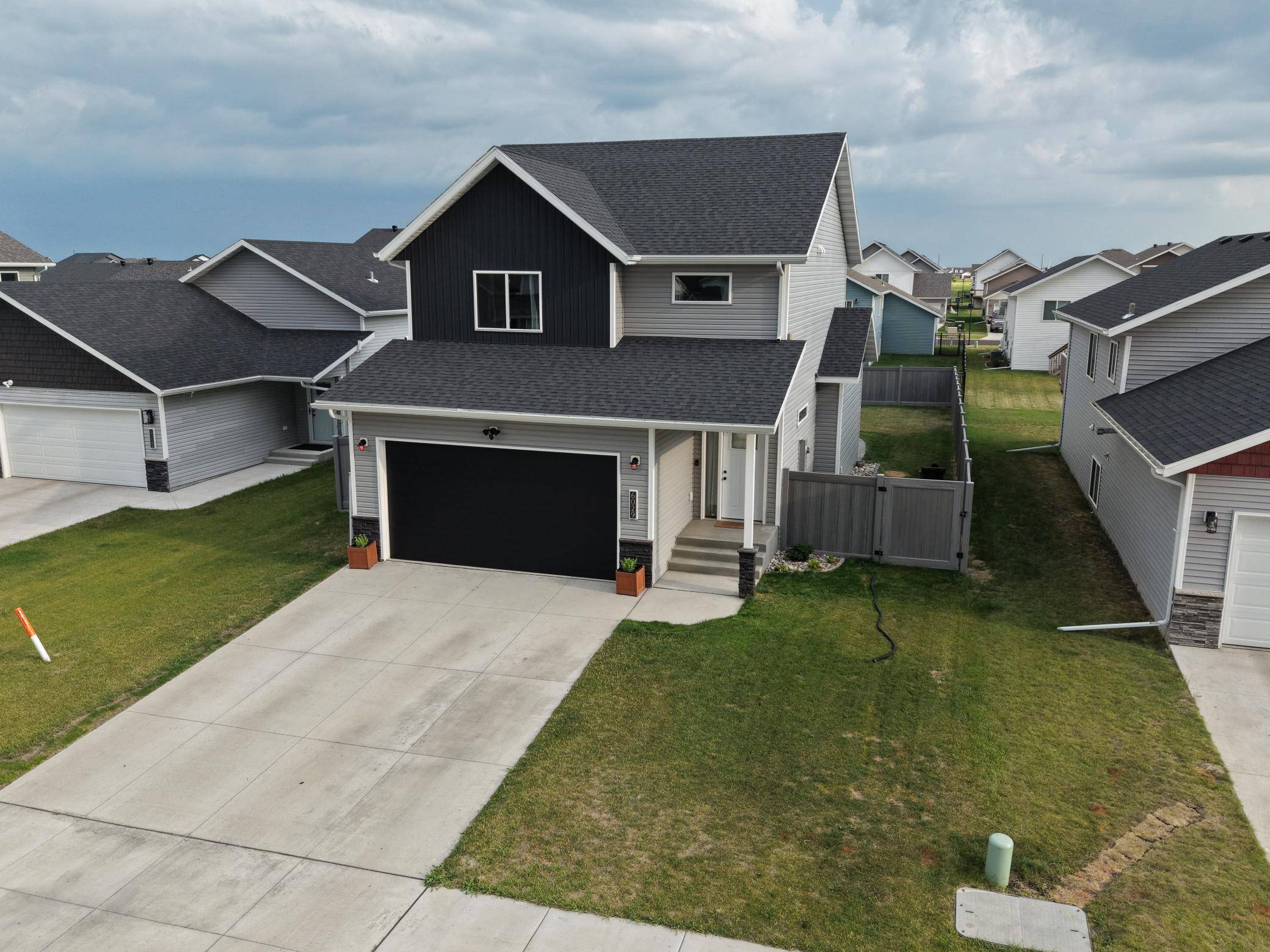 6029 Kodiak LN, Horace, ND 58047