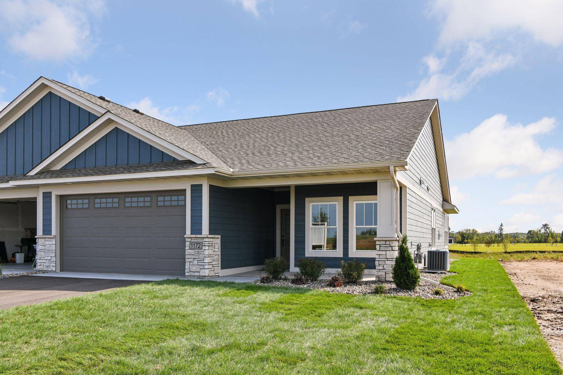 988 Turner LN, New Richmond, WI 54017