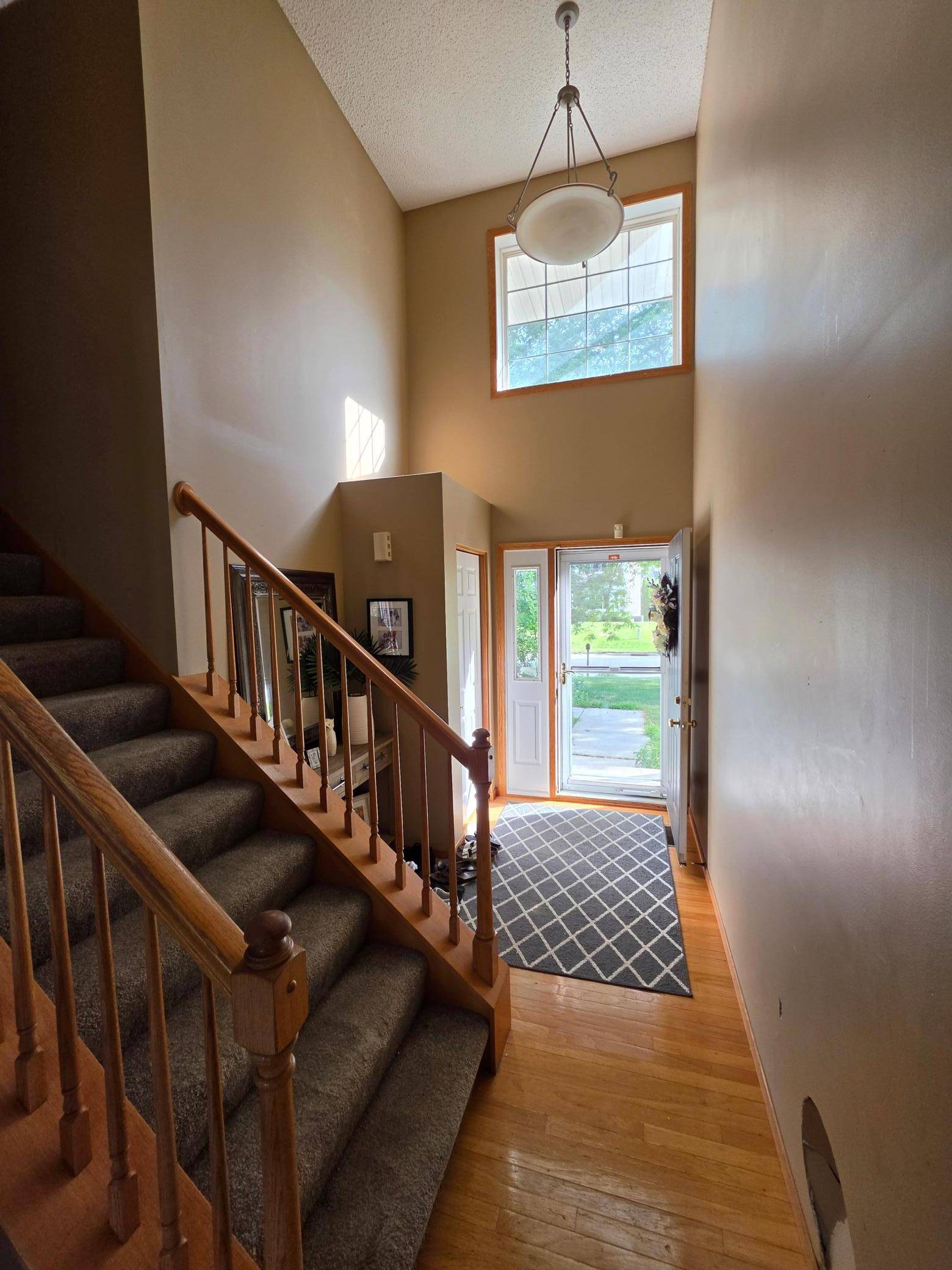 310 Sibley ST, Carver, MN 55315