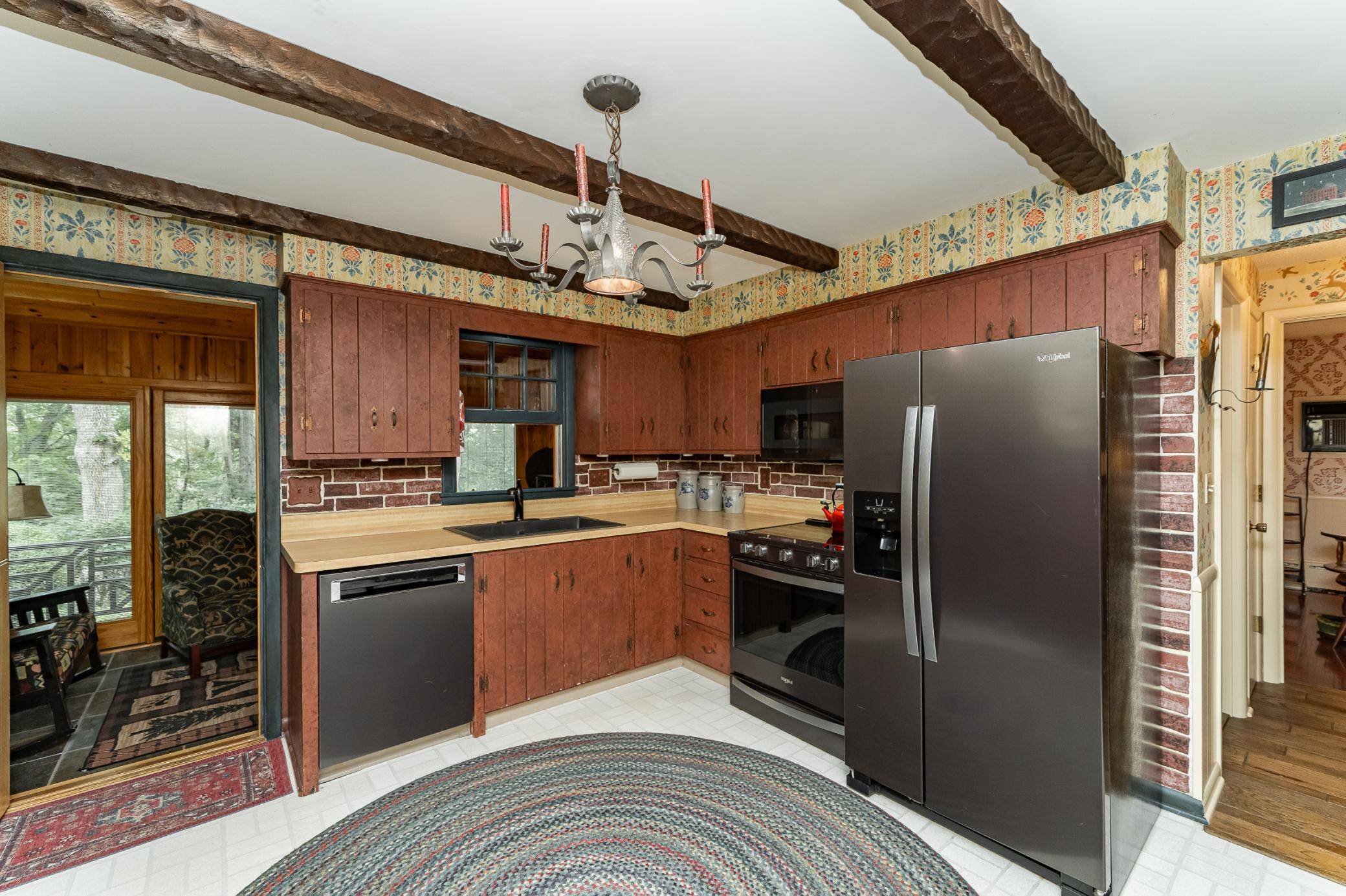 2645 Riverside LN NE, Rochester, MN 55906
